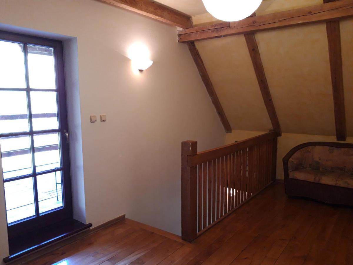 Dom Kolo Rewala Villa Paprotno Buitenkant foto