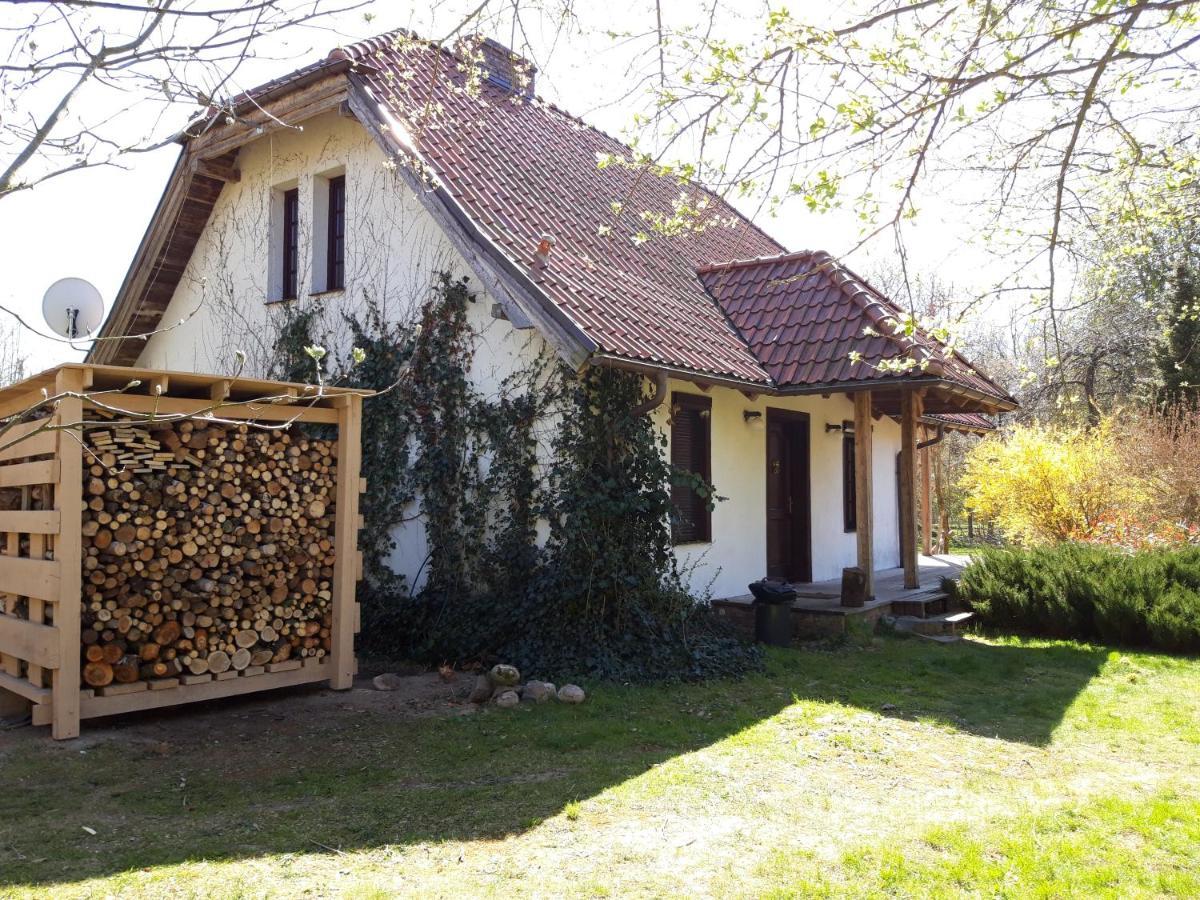 Dom Kolo Rewala Villa Paprotno Buitenkant foto