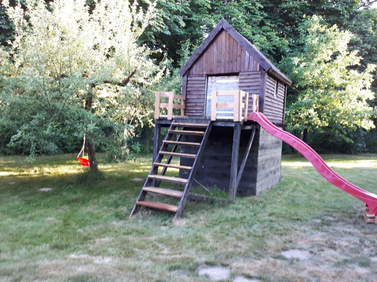 Dom Kolo Rewala Villa Paprotno Buitenkant foto
